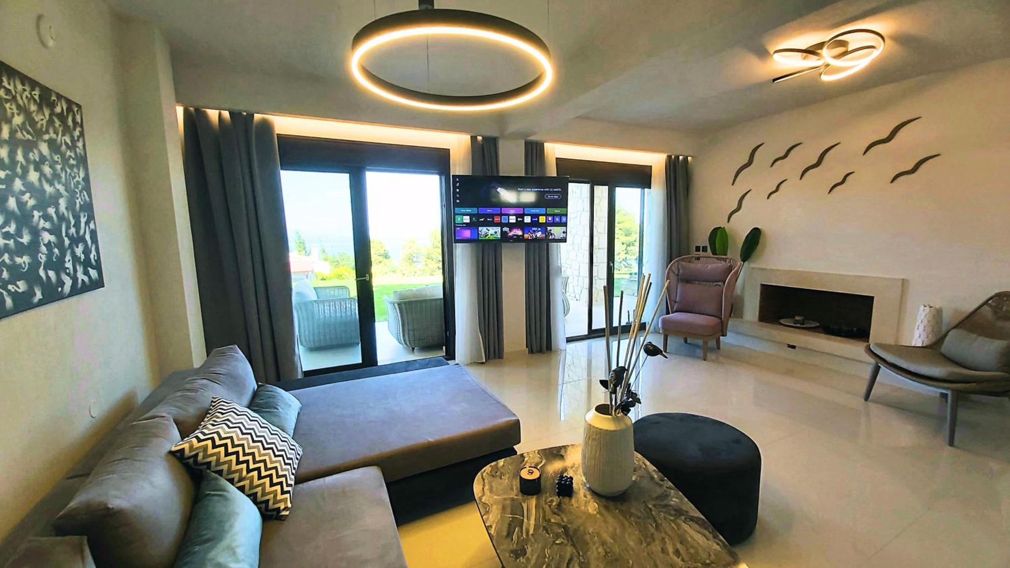 Helios Blue Kassandra Villa Kriopigi